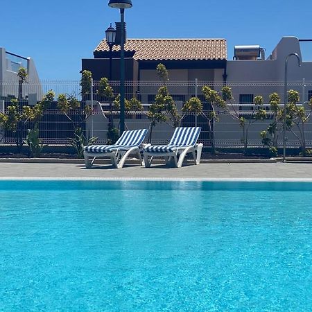 Sunny Luxury Apartment With Two Great Sunny - Level Terraces, Two Swimming Pools, In A New Complex Pueblo Majorero, Close To Fuerteventura Golf Club, Next To The Beach , Atlantico Shopping Mall And Casino In Caleta de Fuste Extérieur photo
