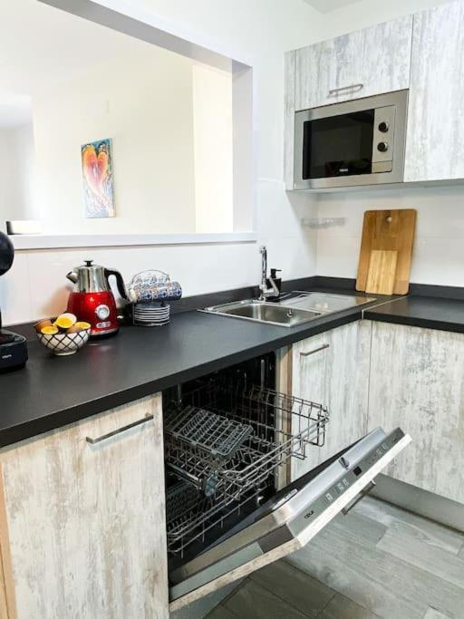 Sunny Luxury Apartment With Two Great Sunny - Level Terraces, Two Swimming Pools, In A New Complex Pueblo Majorero, Close To Fuerteventura Golf Club, Next To The Beach , Atlantico Shopping Mall And Casino In Caleta de Fuste Extérieur photo