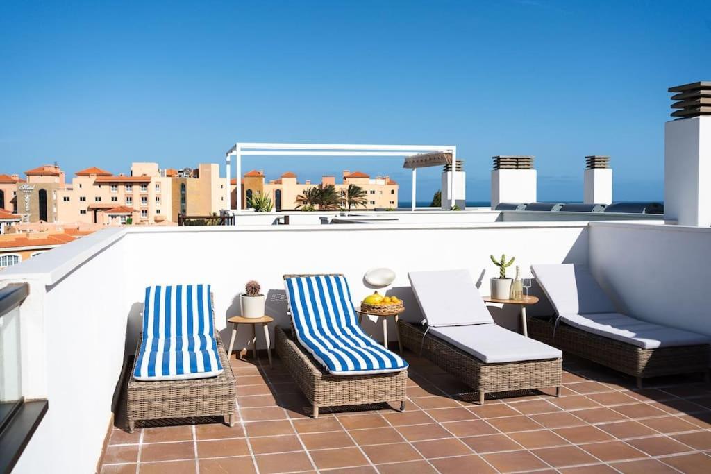 Sunny Luxury Apartment With Two Great Sunny - Level Terraces, Two Swimming Pools, In A New Complex Pueblo Majorero, Close To Fuerteventura Golf Club, Next To The Beach , Atlantico Shopping Mall And Casino In Caleta de Fuste Extérieur photo