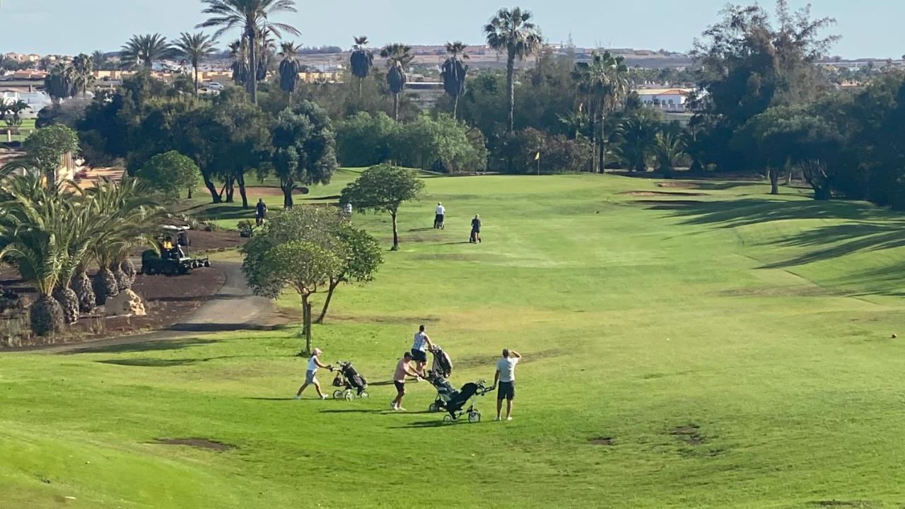 Sunny Luxury Apartment With Two Great Sunny - Level Terraces, Two Swimming Pools, In A New Complex Pueblo Majorero, Close To Fuerteventura Golf Club, Next To The Beach , Atlantico Shopping Mall And Casino In Caleta de Fuste Extérieur photo